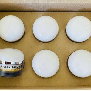 Marc Jacobs Youthquake Mask - case of 6